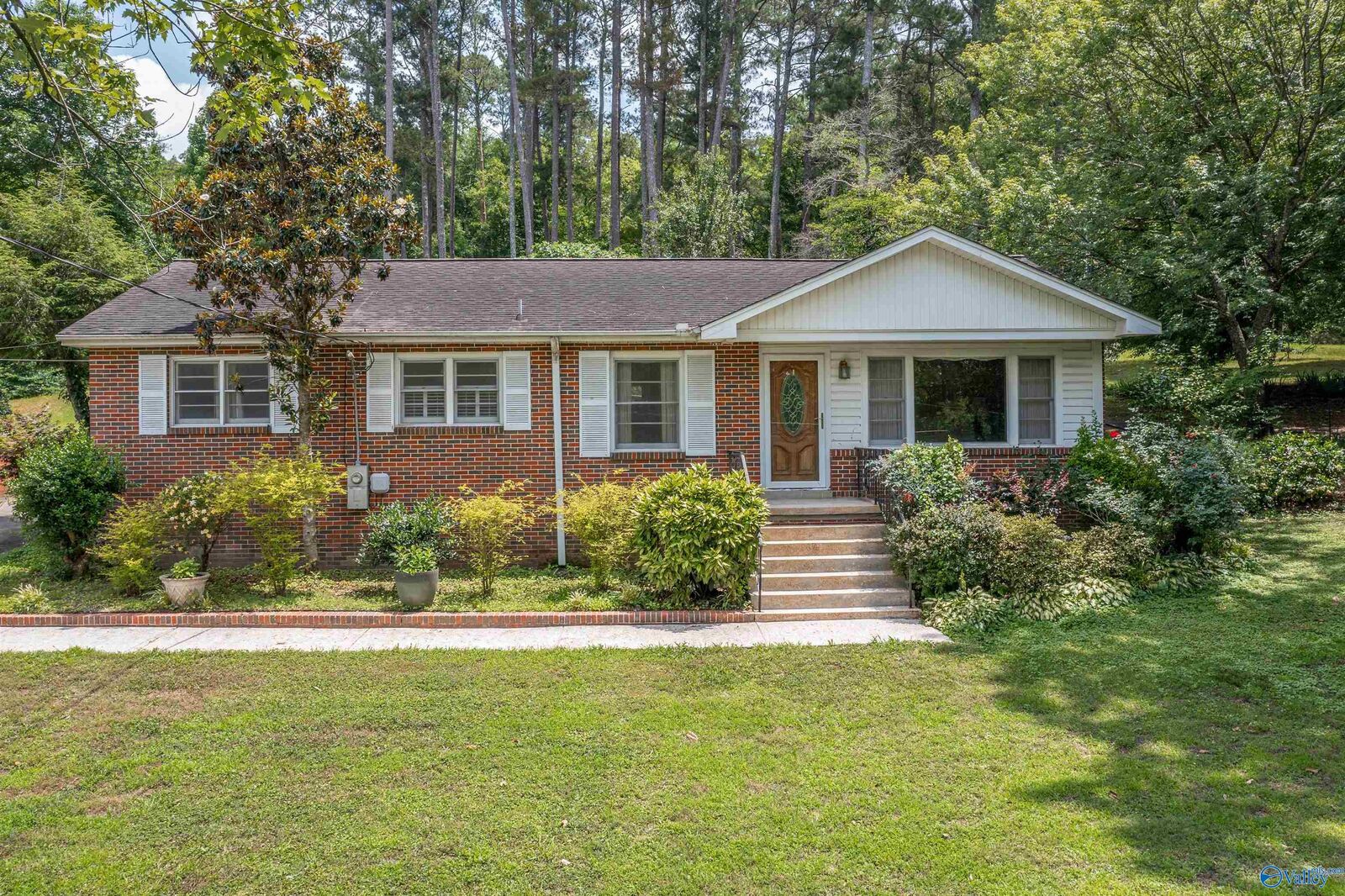 Property Photo:  411 Macon Drive  AL 35905 