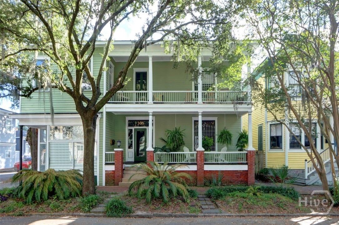 Property Photo:  305 W Duffy Street W C  GA 31401 