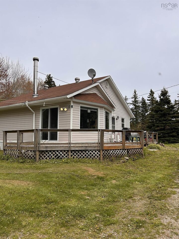 4430 252 Highway — photo 1