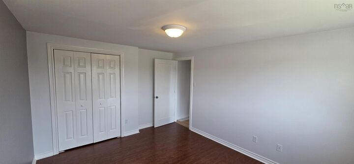 Property Photo: 6 Wilbur Court NS B2W 2J5