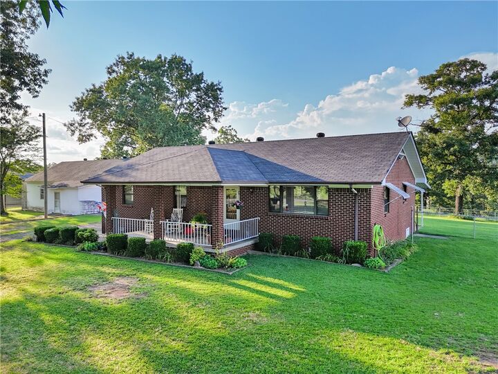 Property Photo:  1249 Cr 3360  AR 72830 