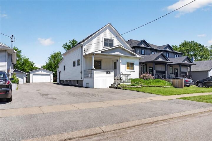 Property Photo:  55 Merigold Street  ON L2S 2N6 
