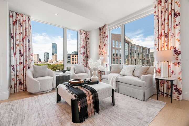 Property Photo: 380 Harrison Ave 1118 MA 02118