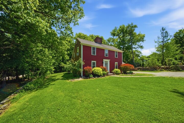 Property Photo:  46 Willard Rd  MA 01566 