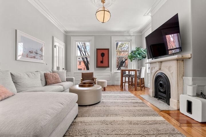 Property Photo: 40 Chestnut St 2 MA 02129