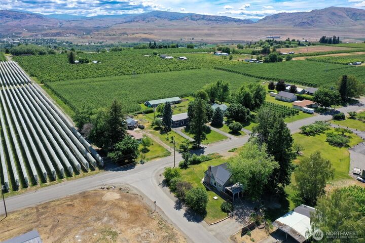 Property Photo: 22 Weatherstone Road WA 98841