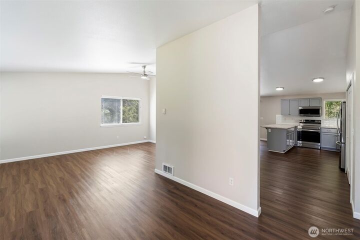 Property Photo:  2521  123rd Avenue SW  WA 98512 