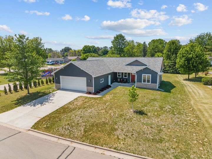 Property Photo:  65 Shore Drive  WI 54929 