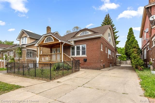 Property Photo:  8804 Mason Place  MI 48209 