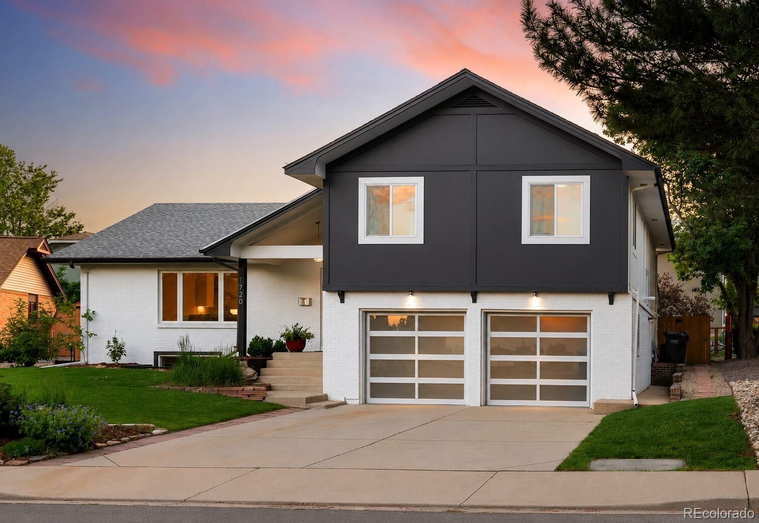 Property Photo: 1720 Grape Avenue CO 80304