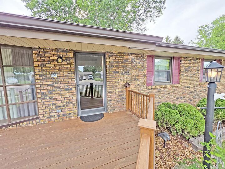 Property Photo: 751 N Wright Road WI 53546