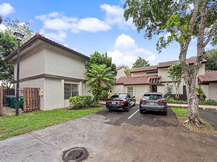 Property Photo: