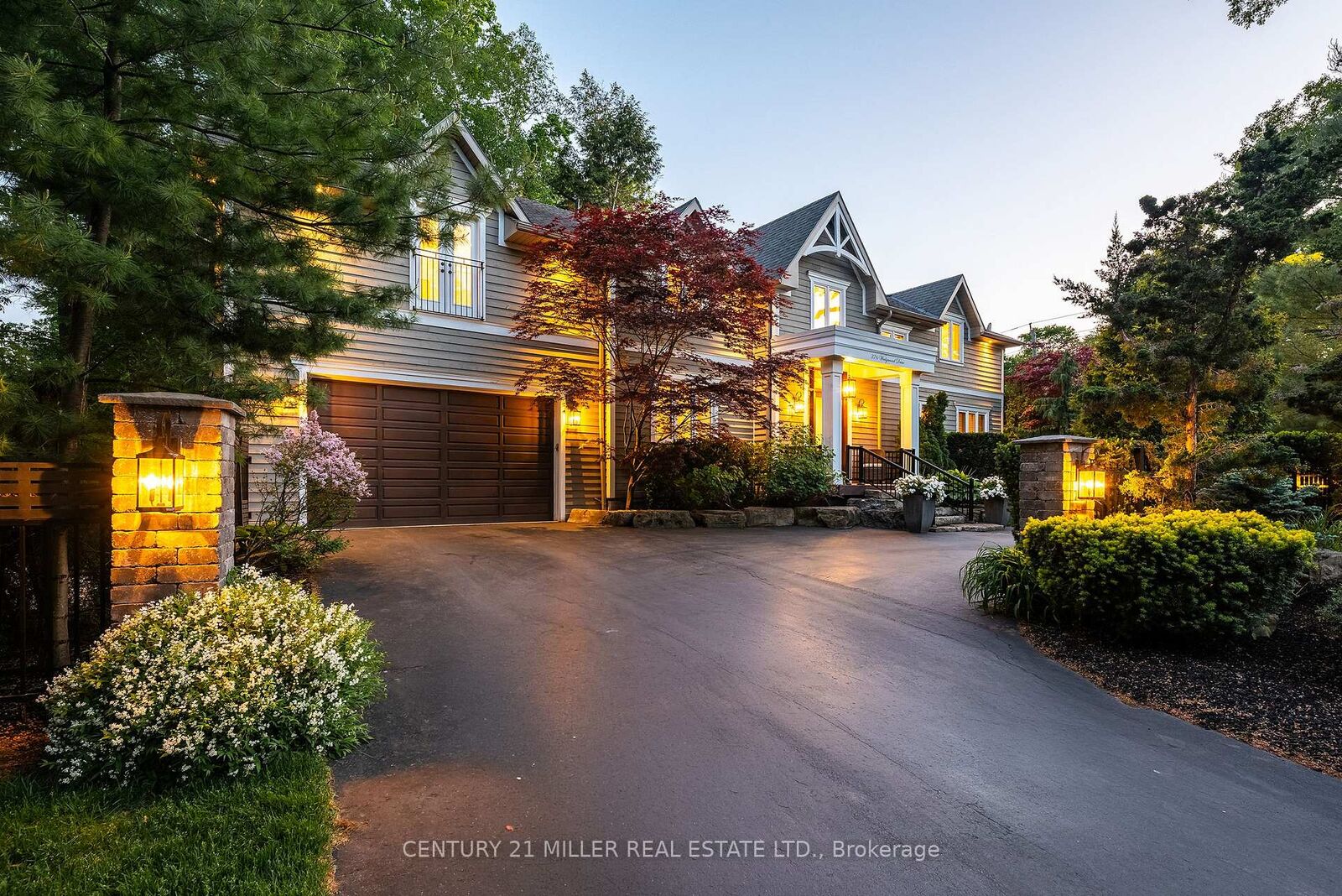 Photo de la propriété: 376 Wedgewood Drive ON L6J 4S1