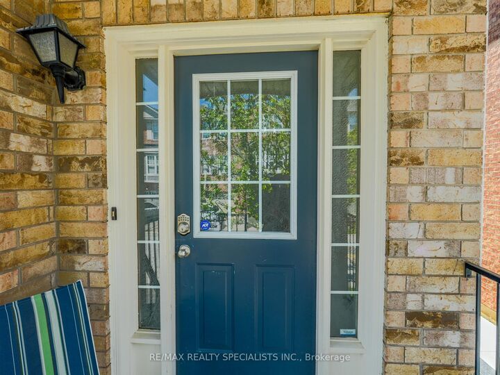 Property Photo: 94 Seedhouse Lane ON L7G 6K3