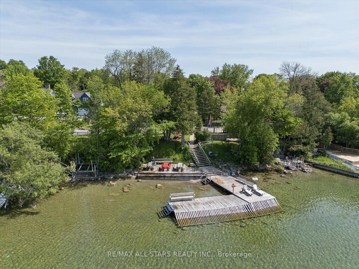 Property Photo: 68 Farley Circle ON L0E 1S0