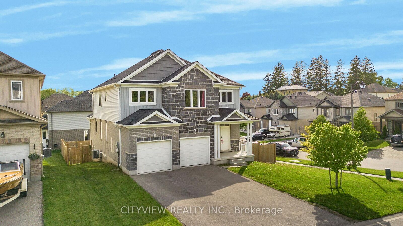 Property Photo: 28 Hartfield Street ON N5C 0C4