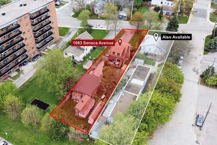 Property Photo: 1083 Seneca Avenue ON L5G 3X4