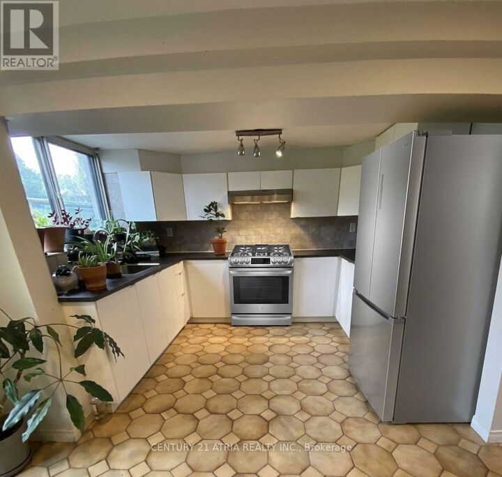 Property Photo: 65 Newlin Crescent Lower ON M3L 1X5