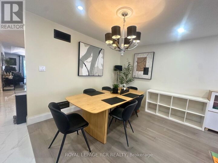 Property Photo:  536 Fiddle Park Lane Main  ON L9V 3B1 
