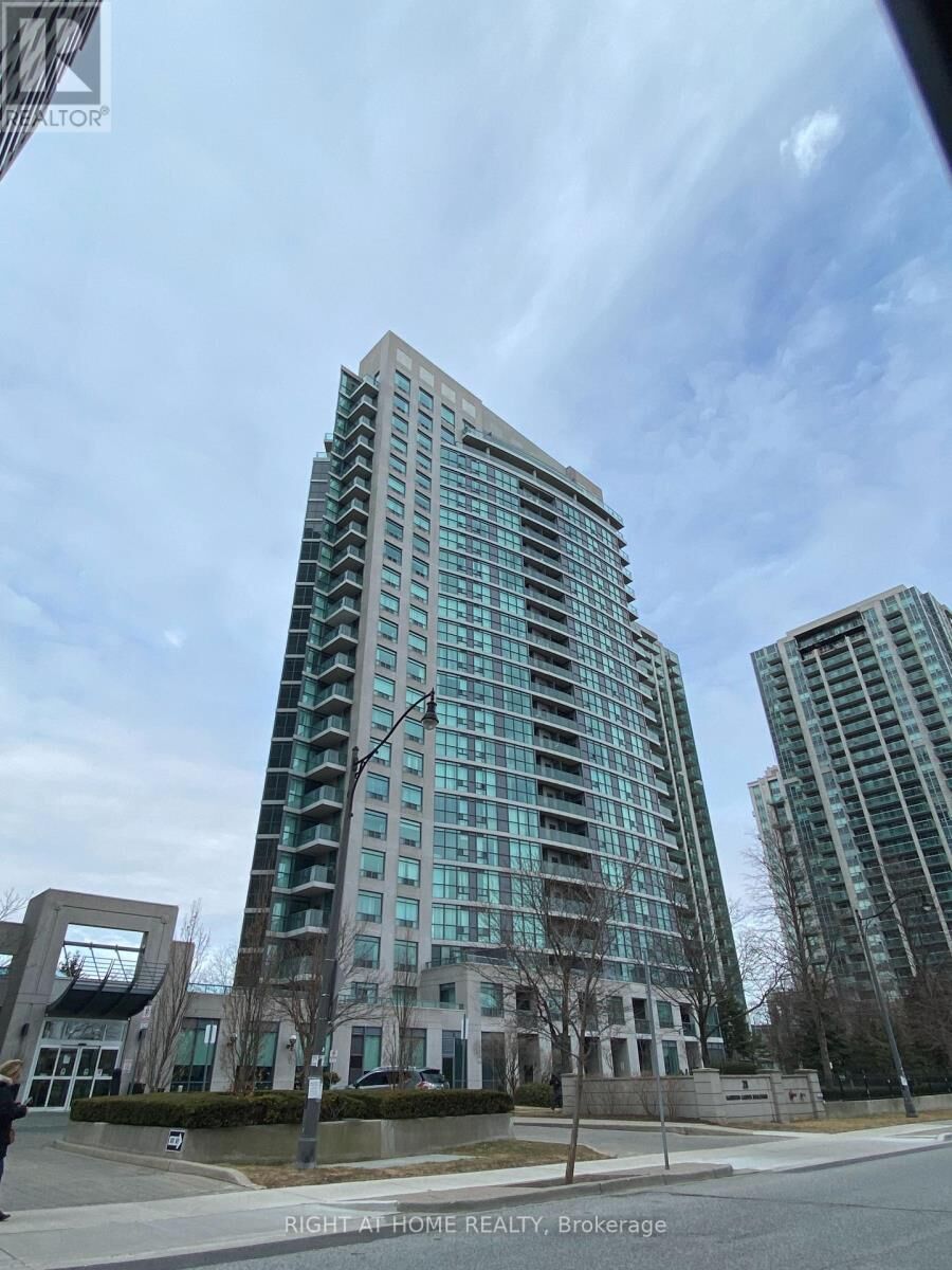 Property Photo: 28 Harrison Garden Boulevard 1007 ON M2N 7B5