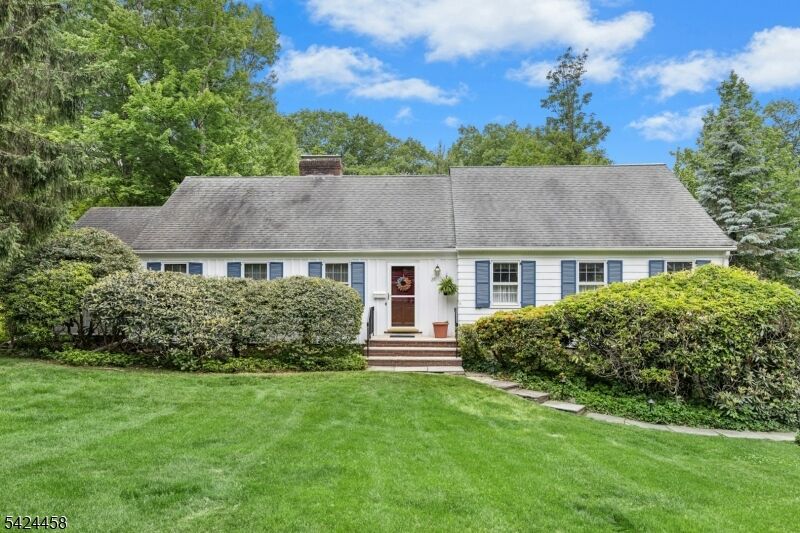 Property Photo: 28 Evergreen Dr NJ 07922