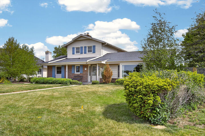 Property Photo:  8 Steeplechase Dr  WI 53402 