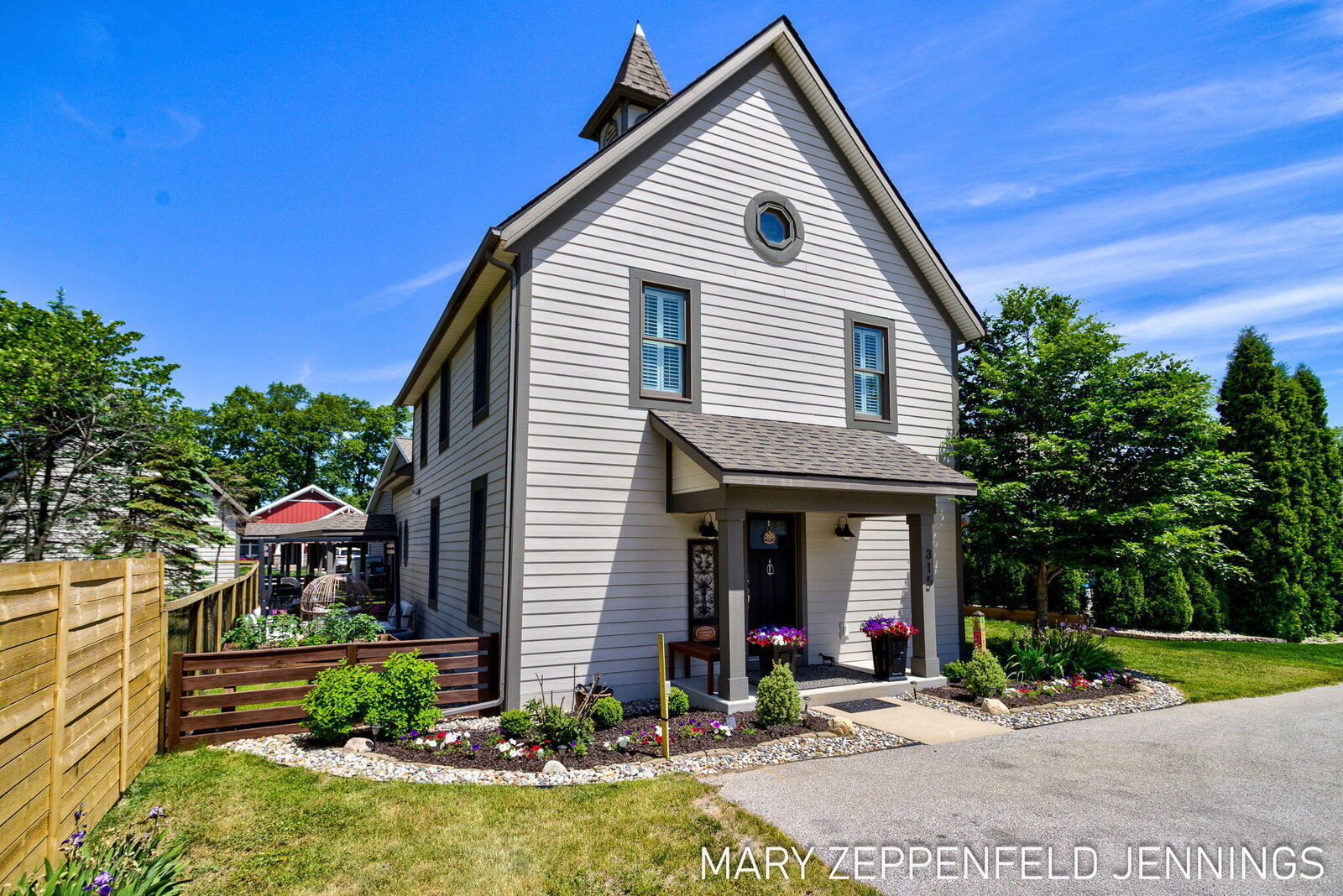 Property Photo: 315 Rachaels Way MI 49456