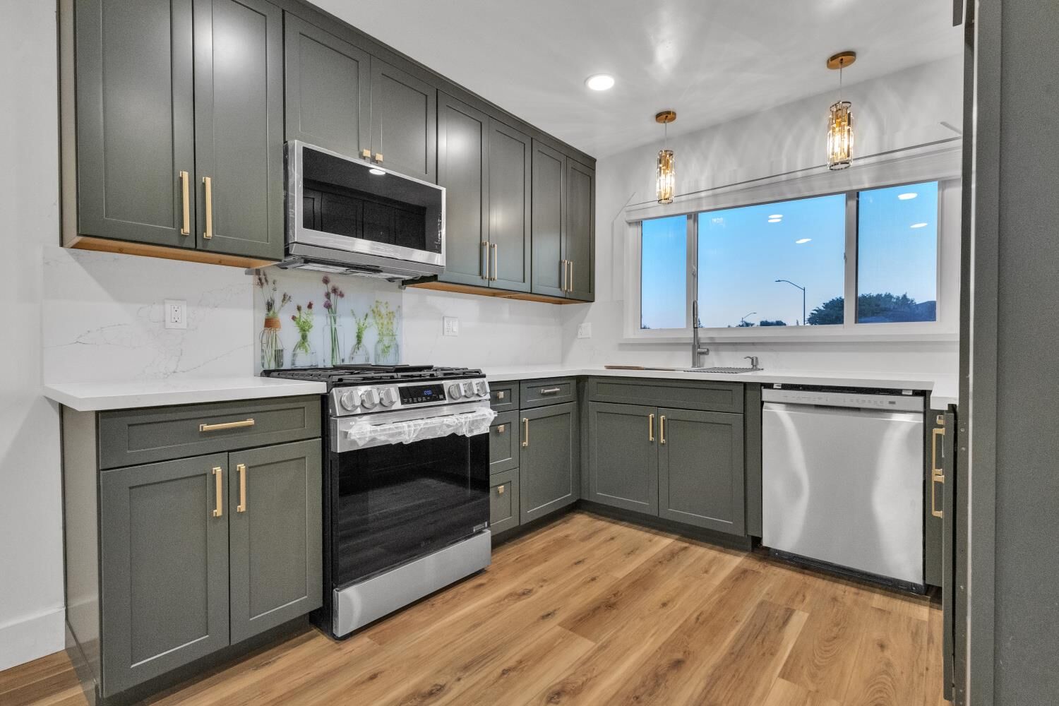 Property Photo:  1612 S Church Street  CA 95240 