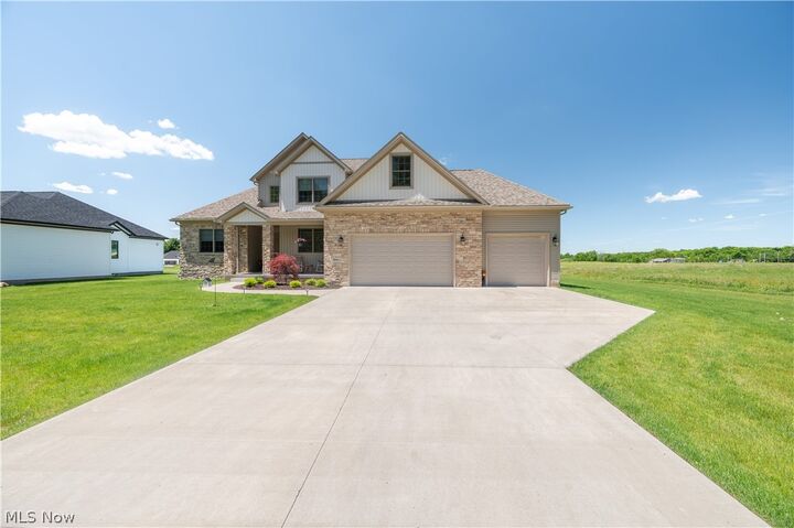 Property Photo:  7080 S Palmyra Road  OH 44406 