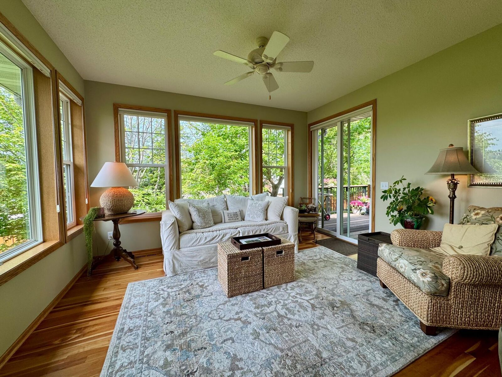 Property Photo: 4711 Walnut Grove Lane N MN 55446