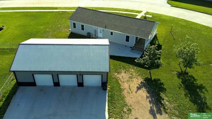 Property Photo:  128 N 5th Street  NE 68401 