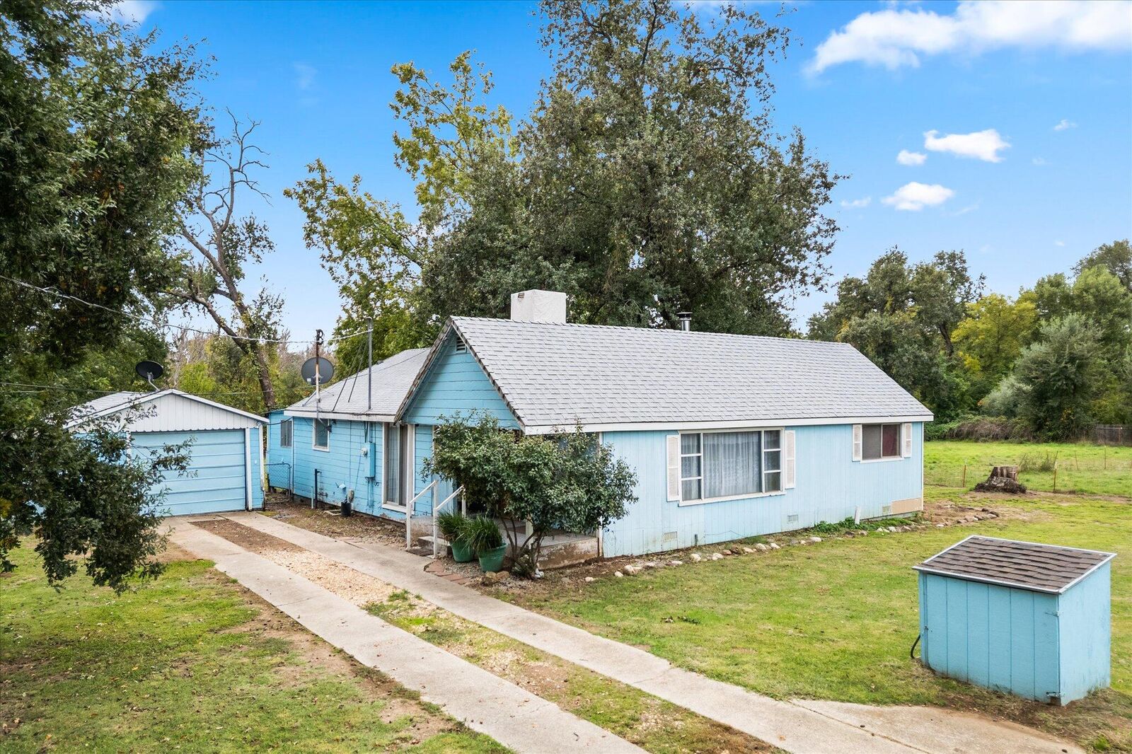 Property Photo: 21941 Reading Drive CA 96007