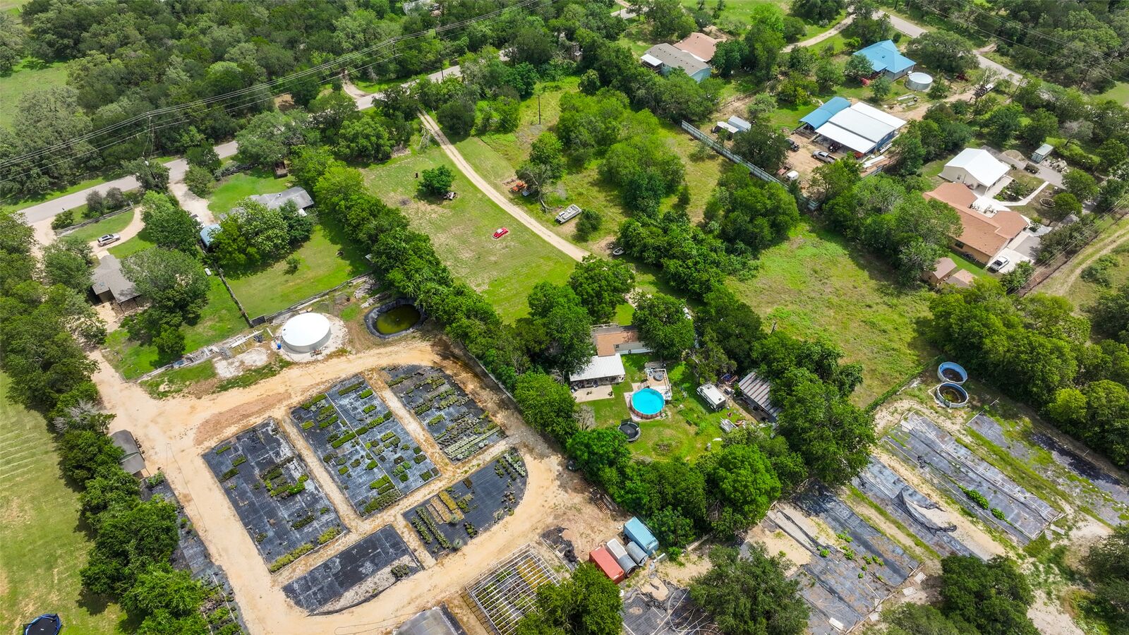 Property Photo:  915 Penion Drive  TX 78748 
