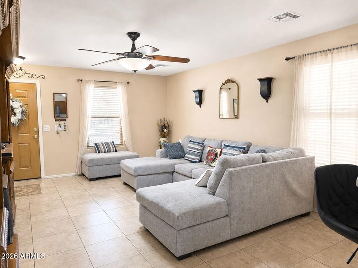 Property Photo: 2357 E Meadow Creek Way AZ 85140