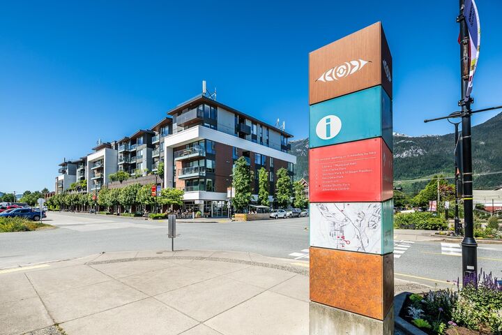 Property Photo: 37881 Cleveland Avenue 602 BC V8B 0Z7