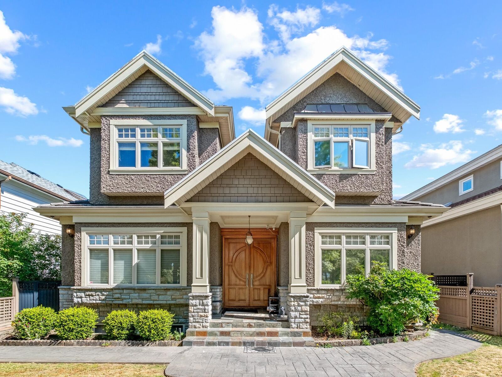 Property Photo: 1529 W 61st Avenue BC V6P 2B9