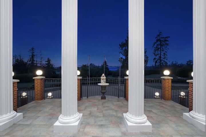 Property Photo: 558 248 Street BC V4W 2H2