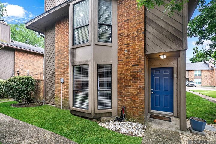 Property Photo:  1825 S Brightside View Dr #E  LA 70820 
