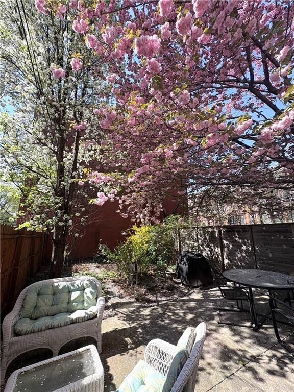 Property Photo: 150 6th Avenue NY 11217