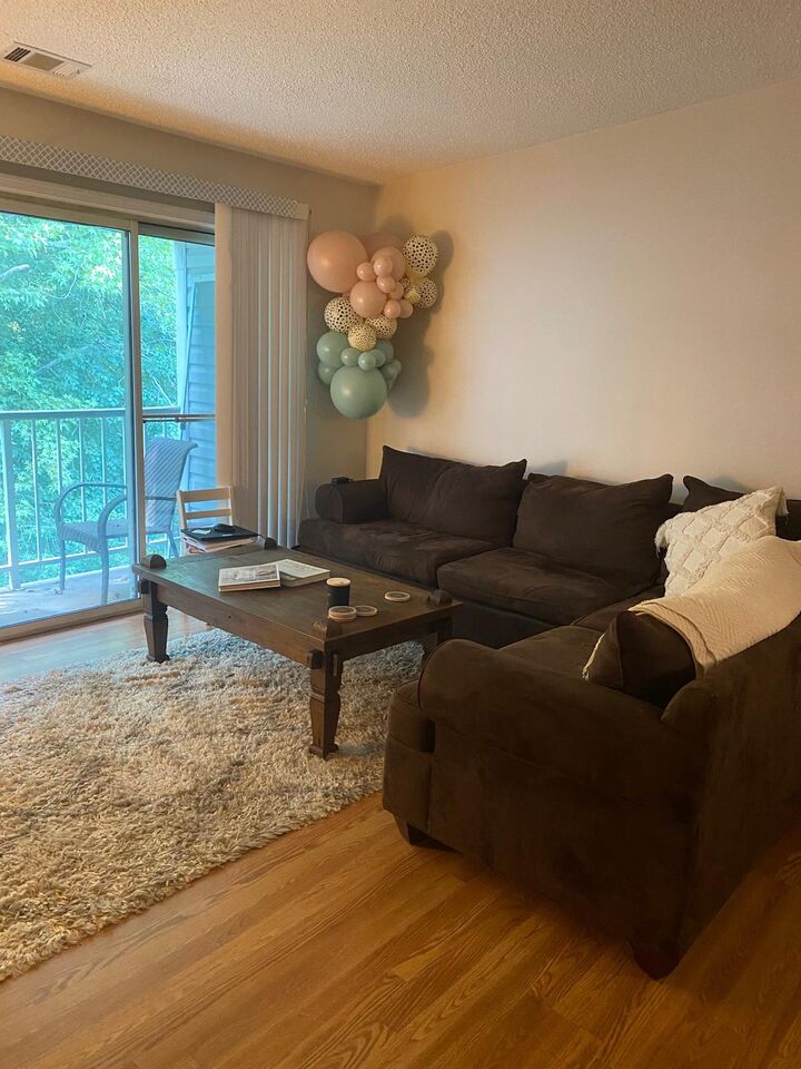 Property Photo:  19 Hemlock Court  NJ 08619 
