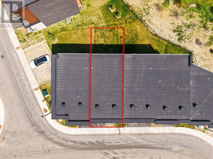 Property Photo:  24 Wascana Road  ON L4H 5H1 