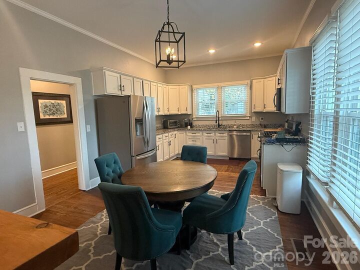 Property Photo:  400 S Rose Avenue  NC 28083 