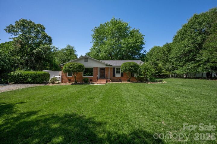 Property Photo:  2645 Walker Road  NC 28105 