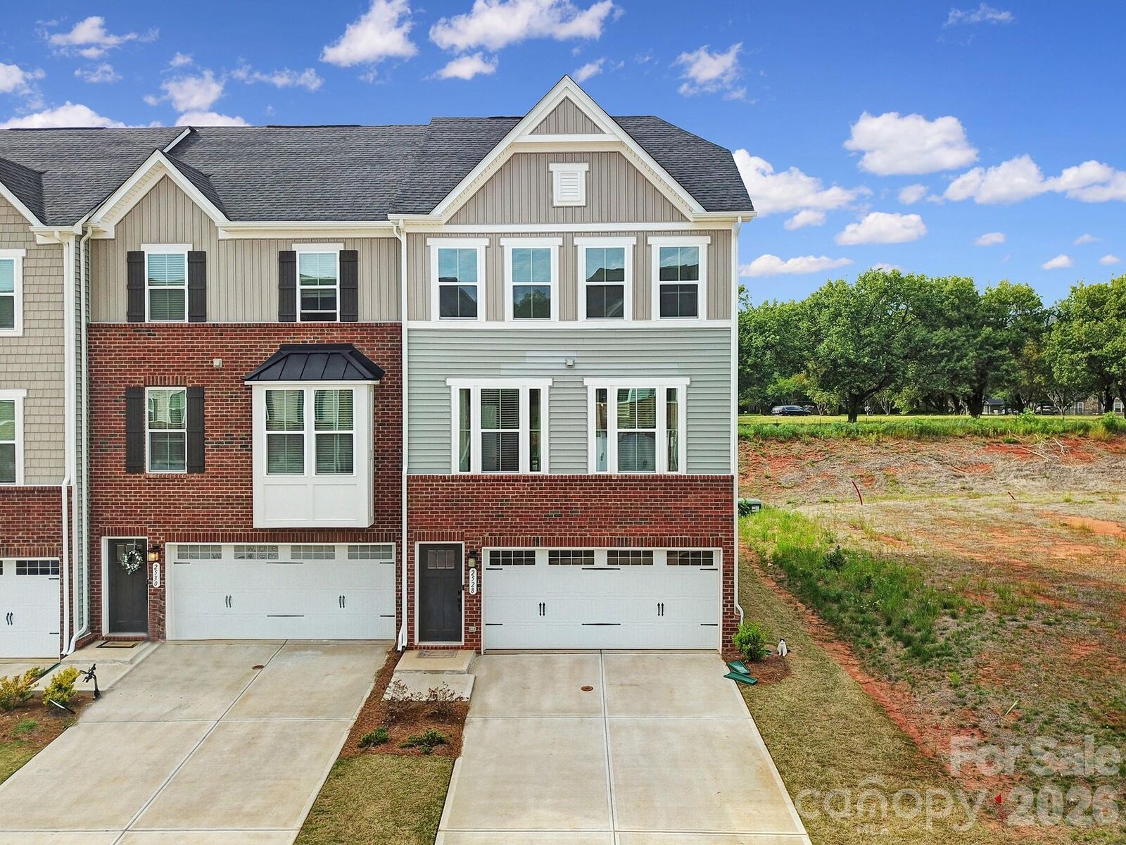 Property Photo:  2528 Grantham Place Drive  SC 29715 