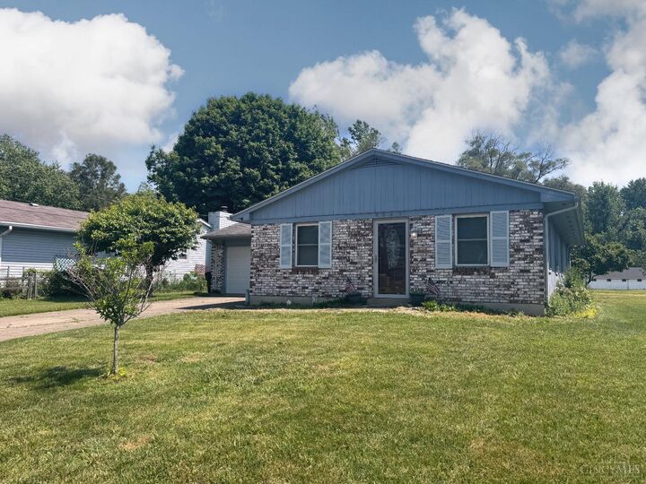 Property Photo: 8543 Kingston Drive OH 45005