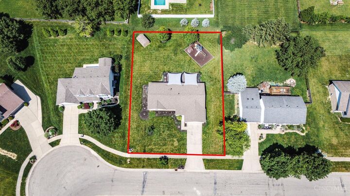 Property Photo: 3783 Hickory View Drive OH 45011