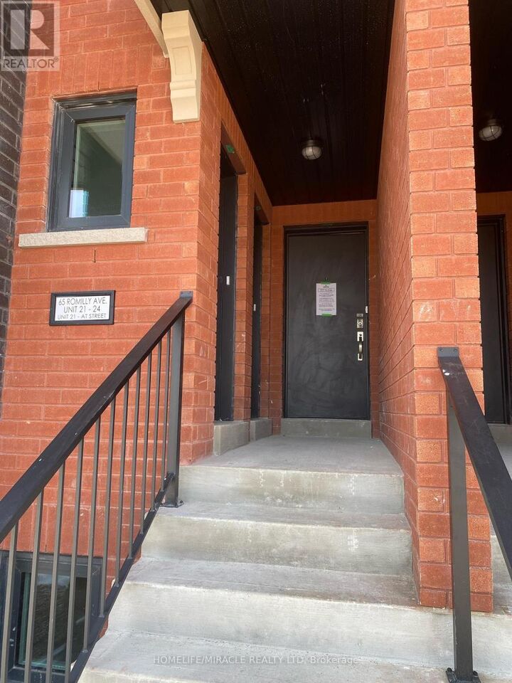 Property Photo:  65 Romilly Avenue 23  ON L7A 0B7 