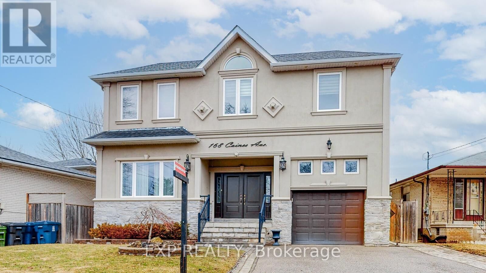 Property Photo:  168 Caines Avenue  ON M2R 2L5 