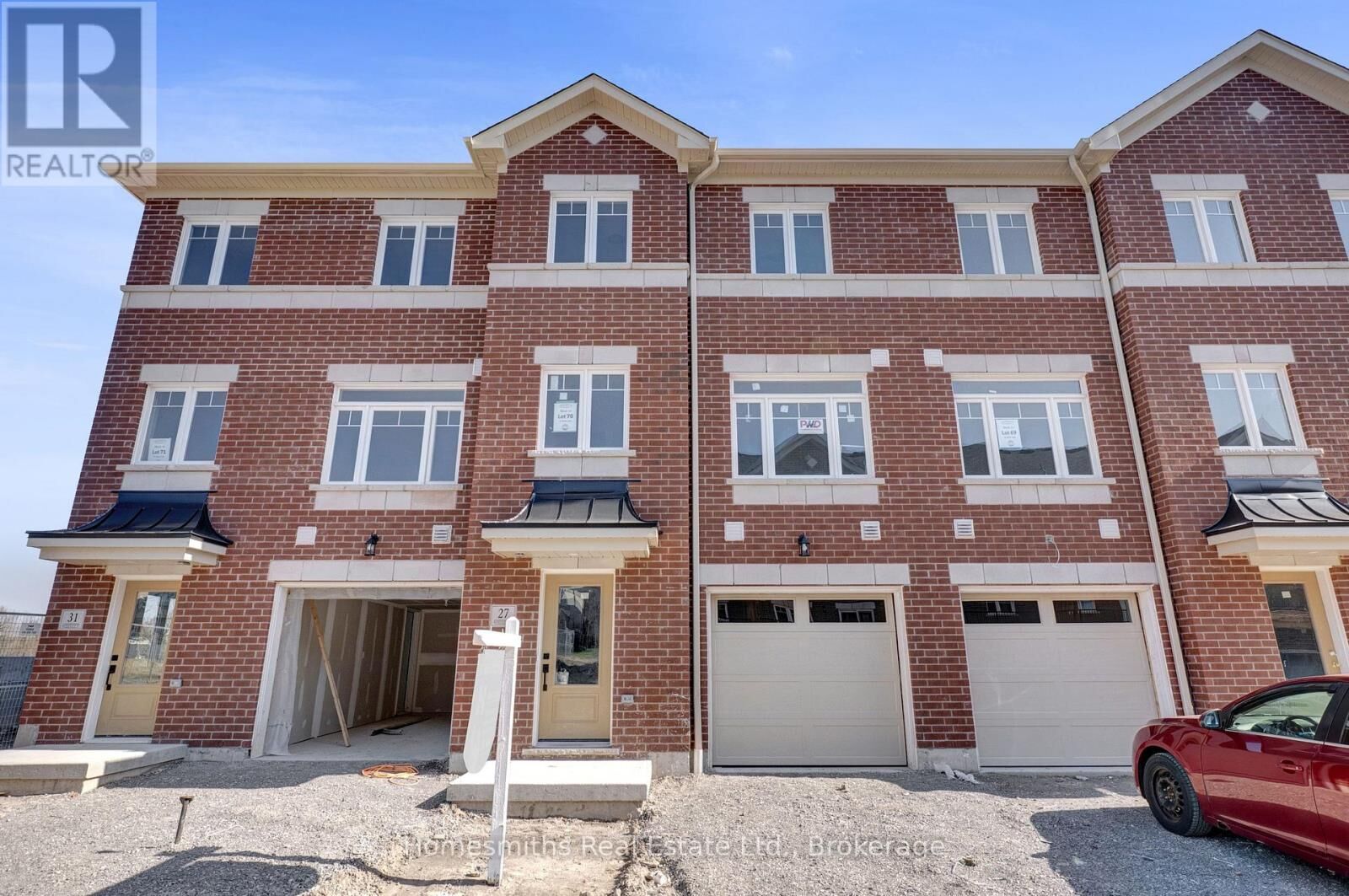 Property Photo:  27 Nady Lane  ON L1B 0X1 