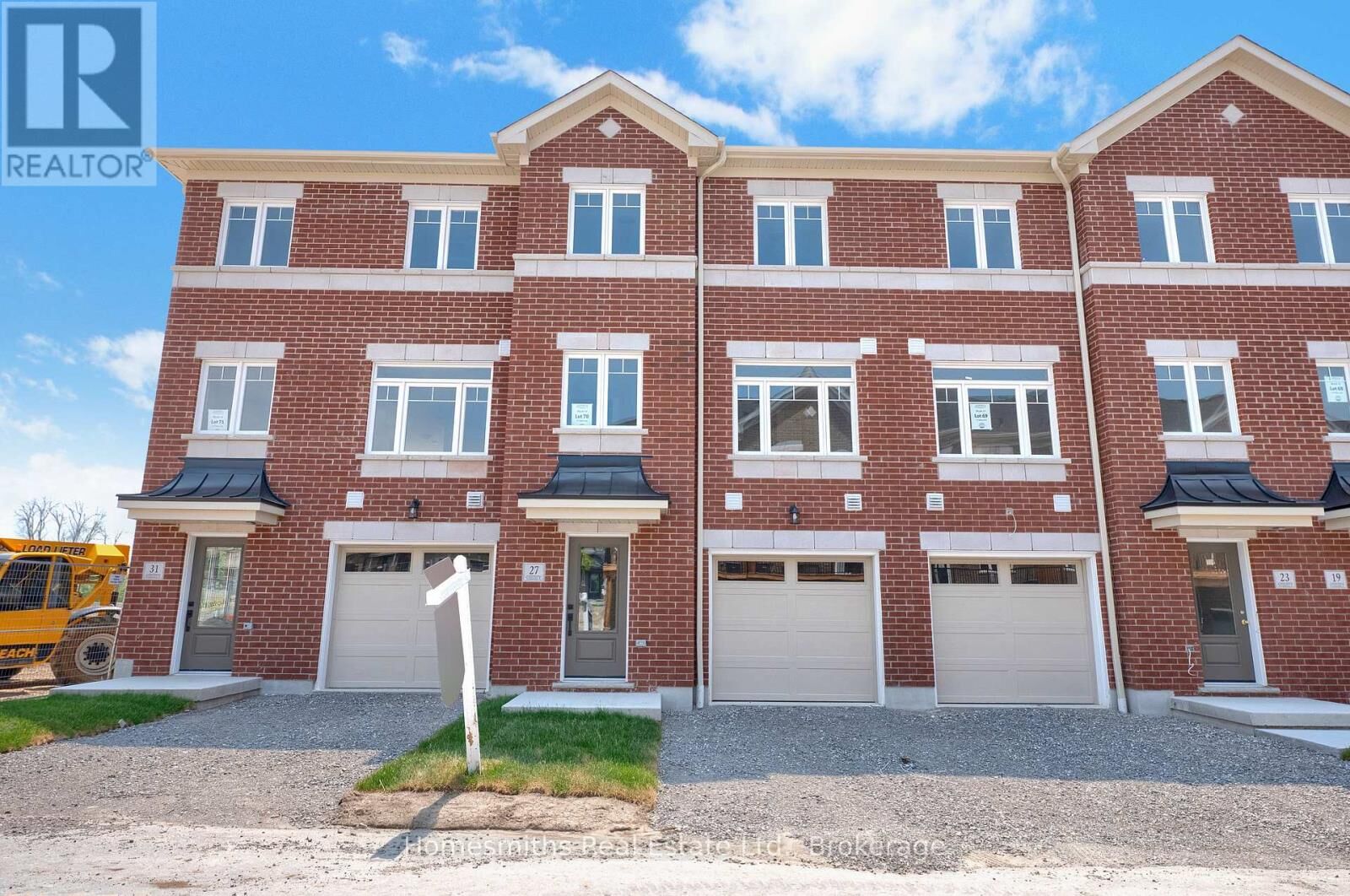 Photo de la propriété:  27 Nady Lane  ON L1B 0X1 